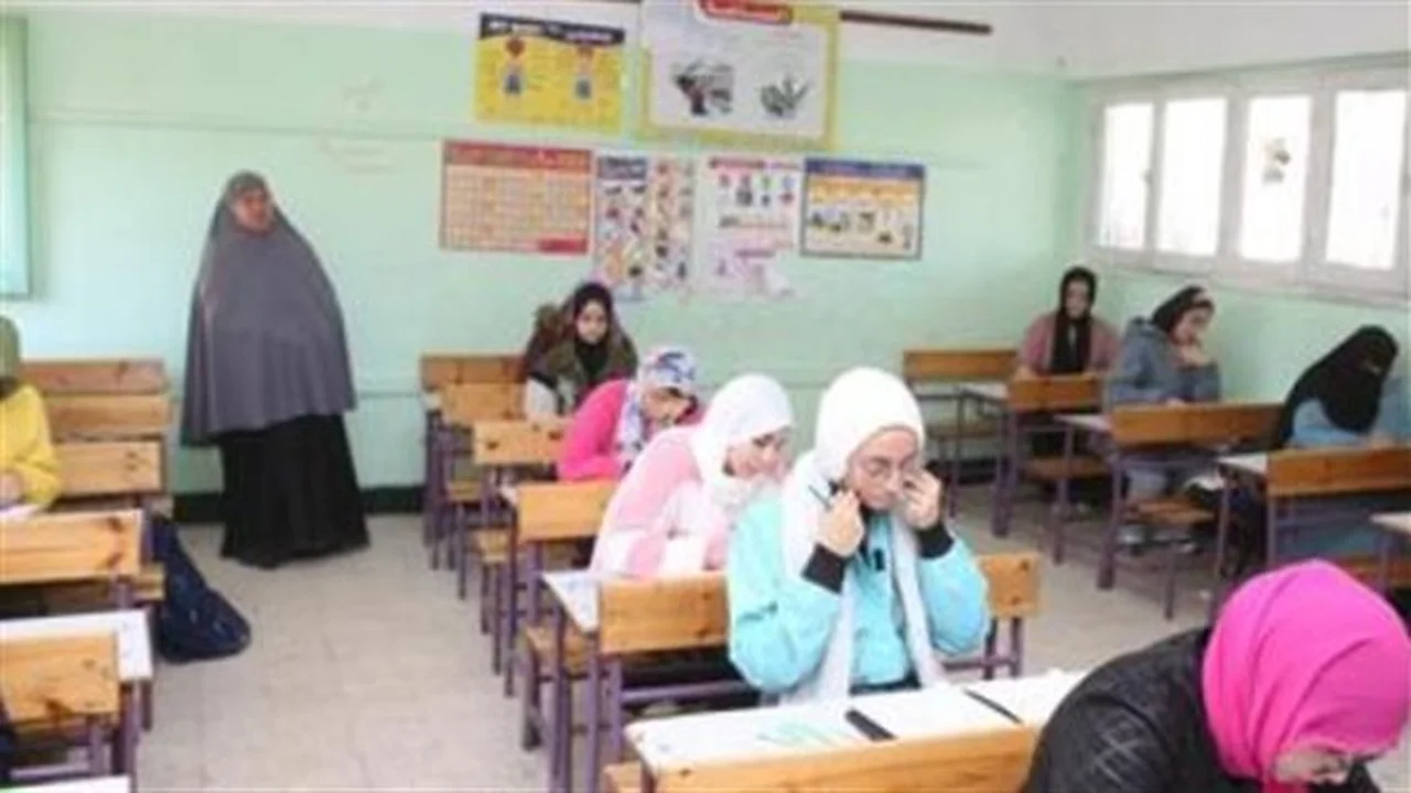 محافظة البحيرة.. تفاصيل توزيع درجات نتيجة الشهادة الإعدادية المعتمدة لطلاب المحافظة